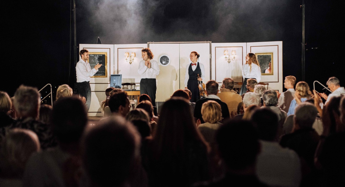 Théâtre à la carte : Les RempArts du Rire Édition 1