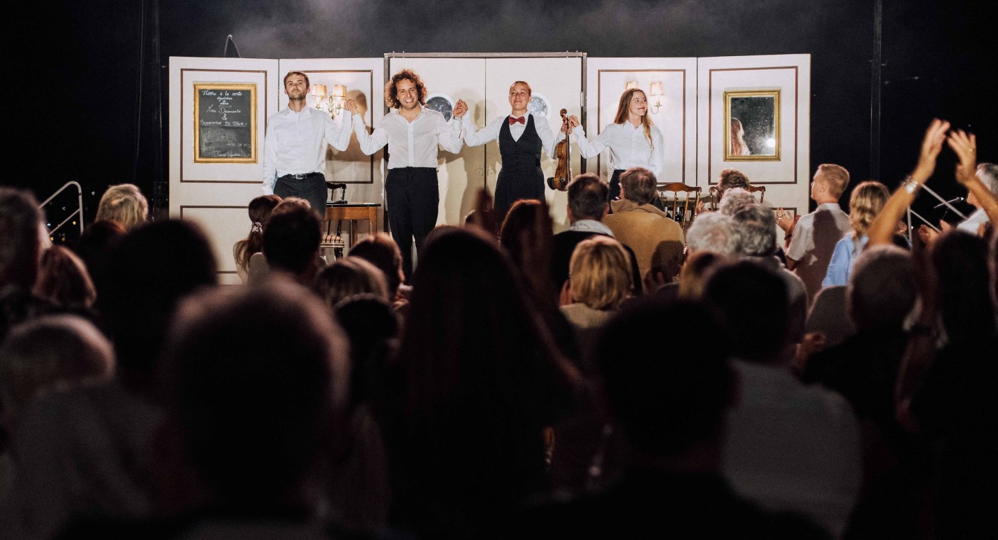 Théâtre à la carte : Les RempArts du Rire Édition 1